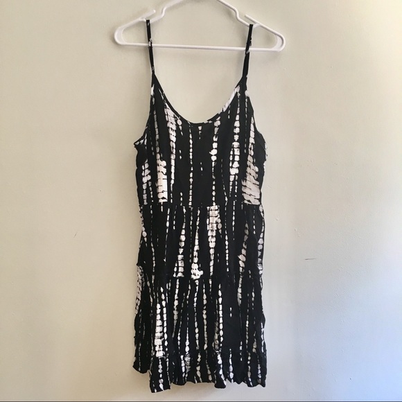 Black Patterned Sundress - Picture 4 of 7